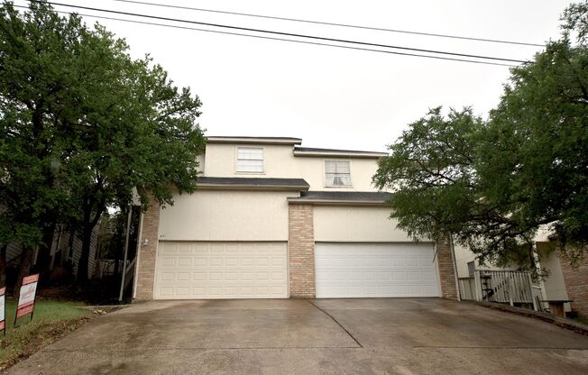 921 923 SAGEWOOD TRL