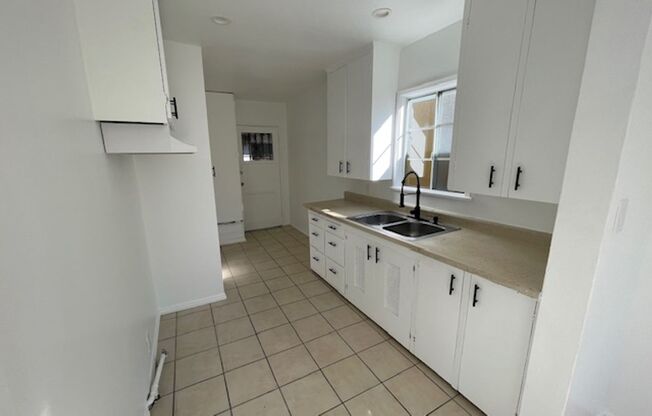 1 bed, 1 bath, $1,775, Unit 6207