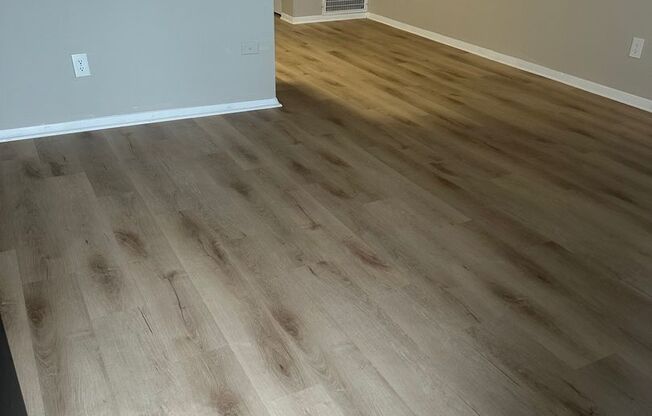 1 bed, 1 bath, 504 sqft, $799, Unit 1425