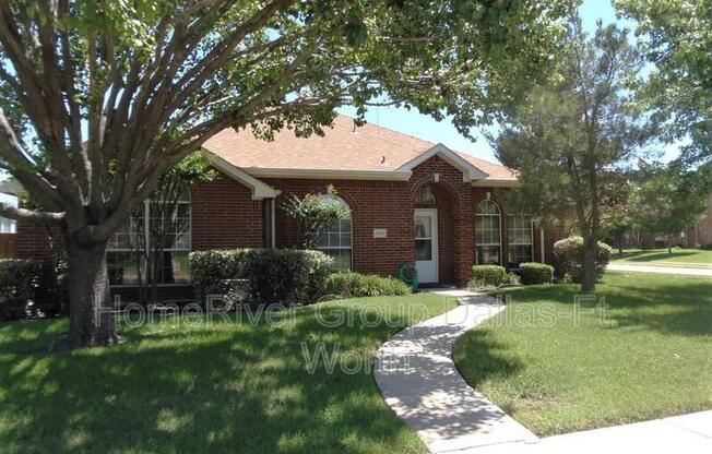 2300 GRANBURY DR