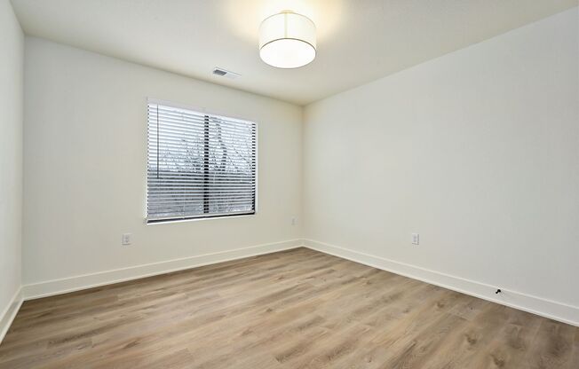 3 beds, 2.5 baths, $1,995, Unit 8300 E. 65th St.