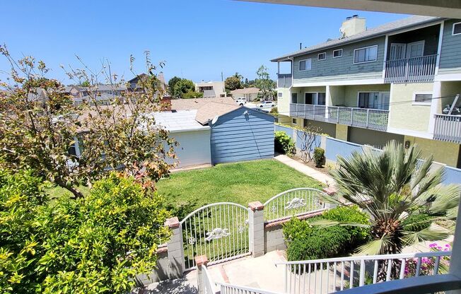 2100 Cabrillo Ave.