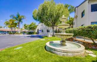 Harbor Cliff Apartments Exterior Building View