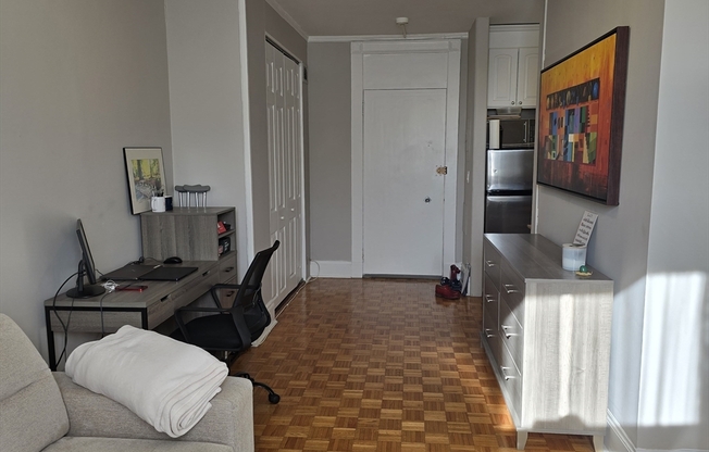 1 bed, 1 bath, 459 sqft, $3,100, Unit 10C