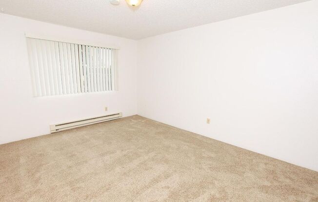 2 beds, 1 bath, 1,058 sqft, $2,200, Unit 2317