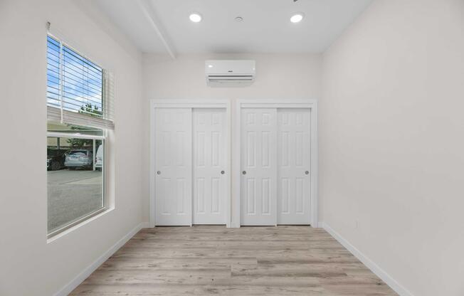 Studio, 1 bath, 384 sqft, $1,680