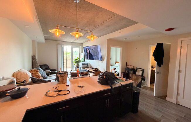 1 bed, 1 bath, 663 sqft, $2,200, Unit 705