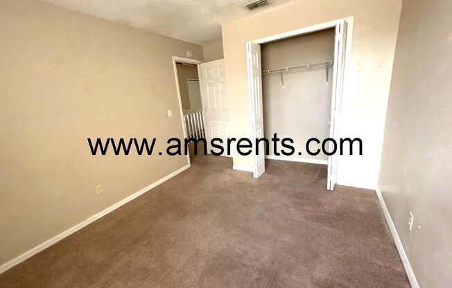 3 beds, 2.5 baths, $2,200
