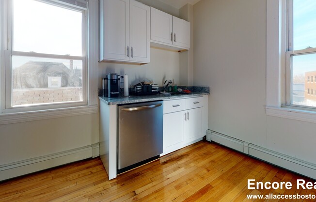 9 WINSHIP ST