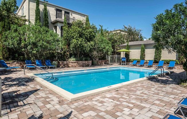 Home - Parkway Square Apartments - Tallahassee, FL