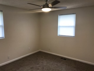 2 beds, 1 bath, 900 sqft, $1,200, Unit 3505 Keystone Ave. Unit B