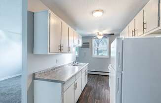 Parkside Apartments Kitchen