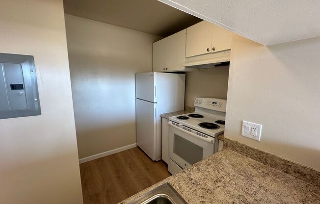 1 bed, 1 bath in the heart of Downtown Reno!