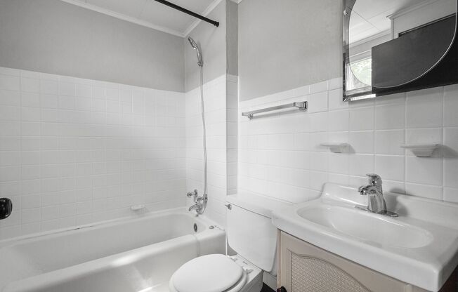 Cozy 3 bedroom home in Penn Hills available September 1st!
