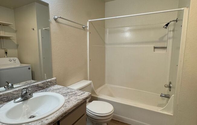 1 bed, 1,200 sqft, $600