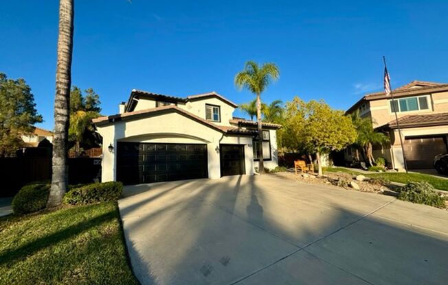 5 Bedroom 3 Bathroom pool home with solar located in Murrieta