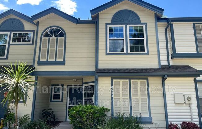 2644 LANCASTER CT