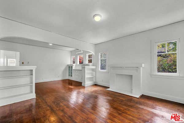 1 bed, 1 bath, 800 sqft, $3,395