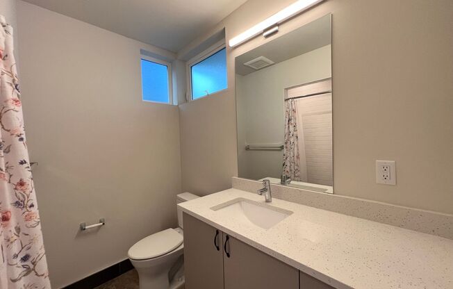 9224 35th Ave SW