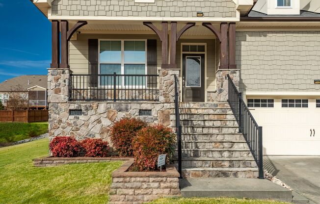 Gorgeous single-family home in Woodcroft: Available July 25th