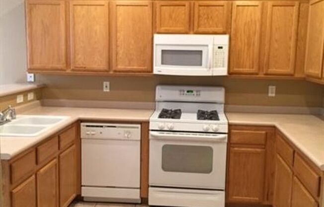 WONDERFUL 3 BEDROOM HOME AT END OF CUL-DE-SAC, FEATURES 2 SPLIT CAR GARAGE