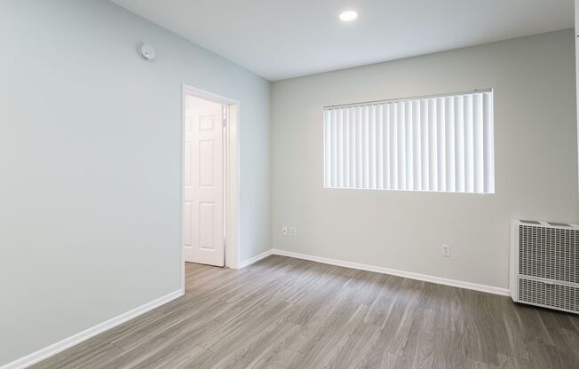 Studio, 1 bath, 238 sqft, $1,698, Unit 209