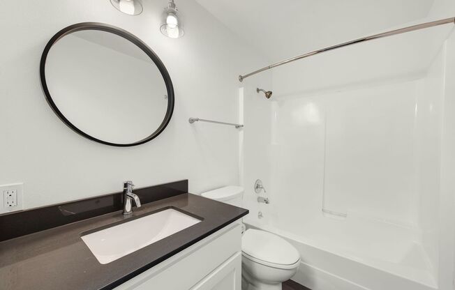 1 bed, 1 bath, $2,195, Unit 101