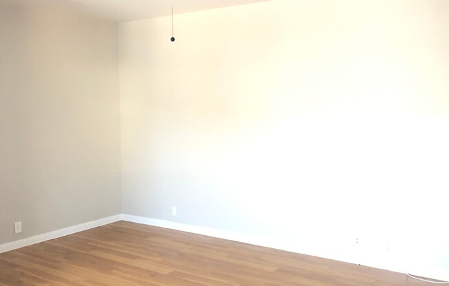 Studio, 1 bath, $1,398