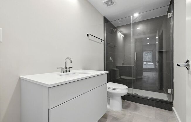 1 bed, 1 bath, 610 sqft, $1,545, Unit D205