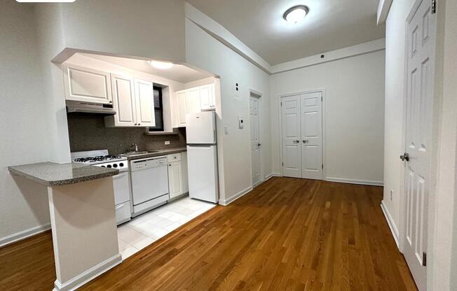 Studio, 1 bath, $2,995, Unit 4F