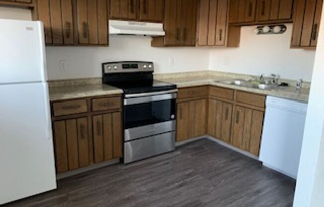 PM 205 4730 E. 12th Street