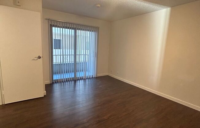 2 beds, 2 baths, 1,040 sqft, $2,930, Unit 201