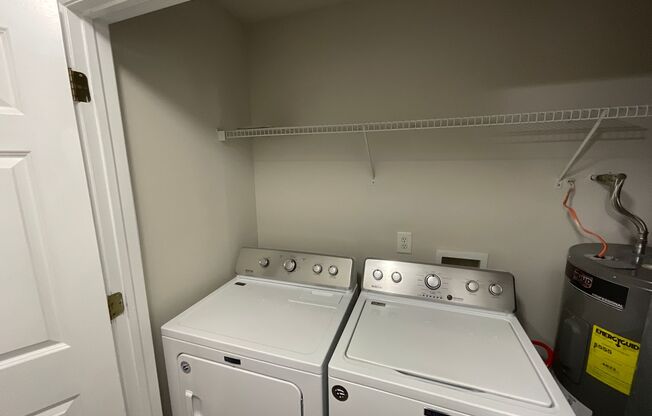 2 beds, 2 baths, 1,131 sqft, $1,475, Unit 2772-3