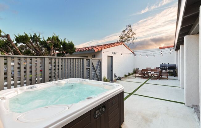 303 Esperanza - Furnished month-to-month rental