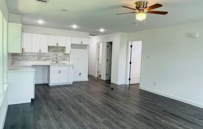 ✨ Brand-New Unit – 3 Bedrooms, 2.5 Bathrooms ✨