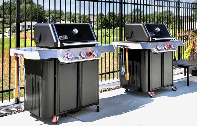 Grills at The Parker in Papillion, NE
