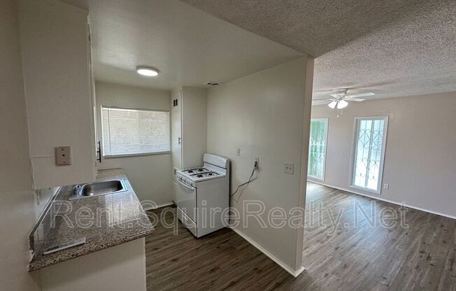 316 N SAN GABRIEL AVE