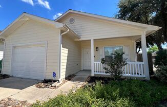 2 beds, 2 baths, $1,600