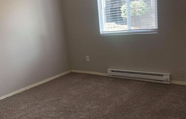 1 bed, 1 bath, 525 sqft, $1,450, Unit 14