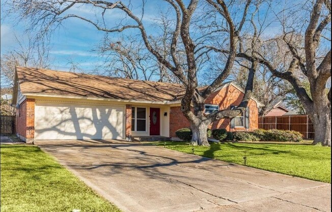 3245 MYRA LN
