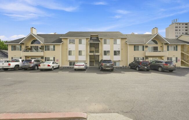 2 beds, 2 baths, 1,140 sqft, $1,495
