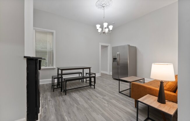 1023 HARLEM AVE