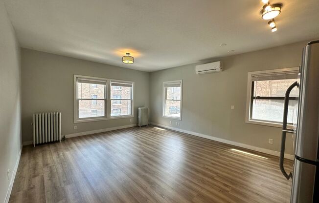 1 bed, 1 bath, 620 sqft, $1,150, Unit 302