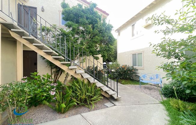 $2,595 - Spacious 2 Bedroom, 1 Bath, upstairs corner apartment in clean well maintained quiet Morgan Hill complex