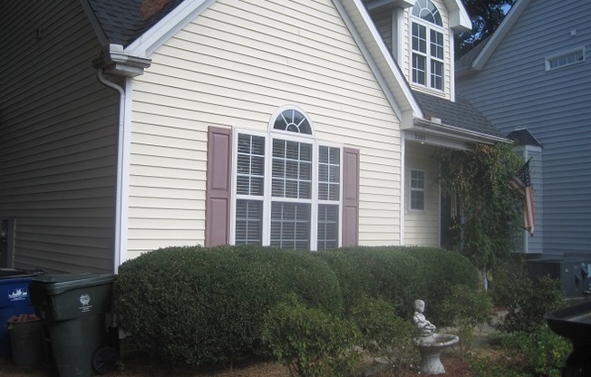 3205 Sedgefield Pines Lane - Bev Roberts Rentals & Property Management