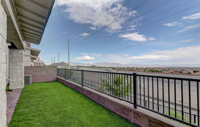 3 beds, 3 baths, $2,710