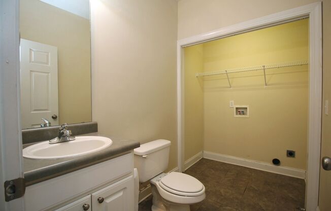 3 Bedroom. 2.5 Bathroom Townhome in Pennington Square