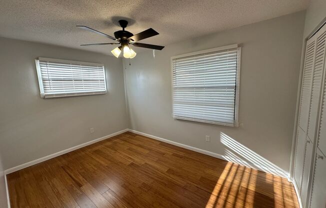 2 beds, 1 bath, $1,915