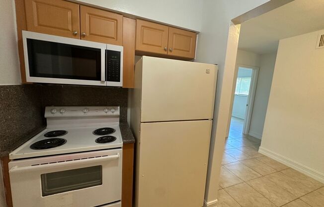 1 bed, 1 bath, 600 sqft, $1,525