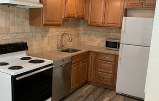 655 Pearl St Unit 107